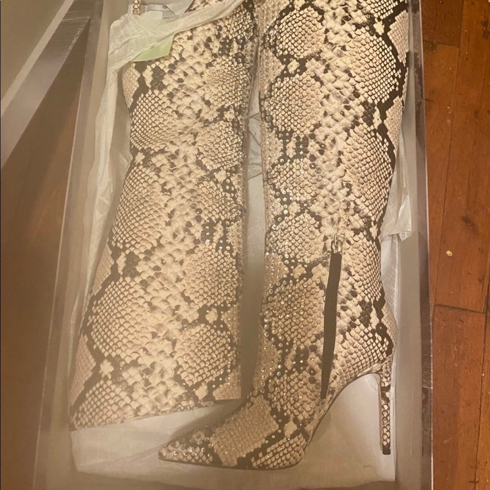 Boots - Picture 2 of 2